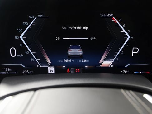 Used 2023 BMW X7 xDrive40i w/ Premium Package image 22