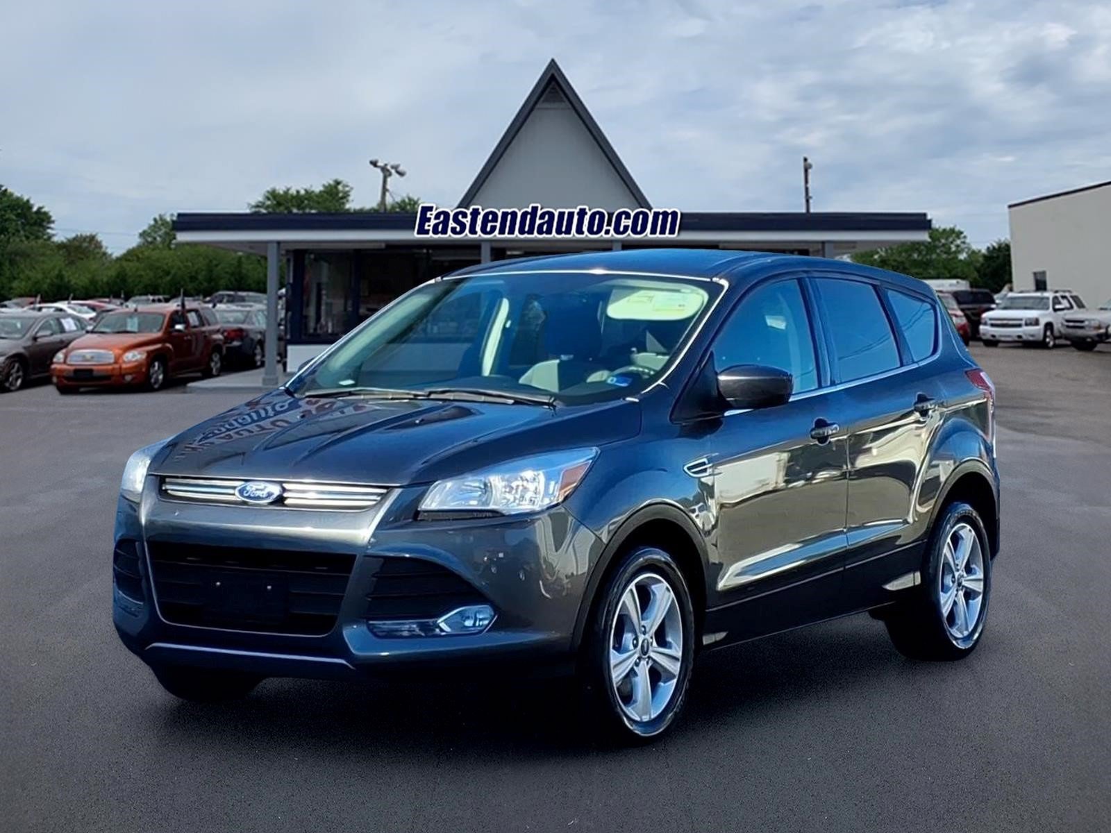 Used 2016 Ford Escape SE AWD/4WD image 1