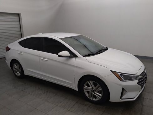 Used 2020 Hyundai Elantra SEL w/ Convenience Package (C2) FWD image 11