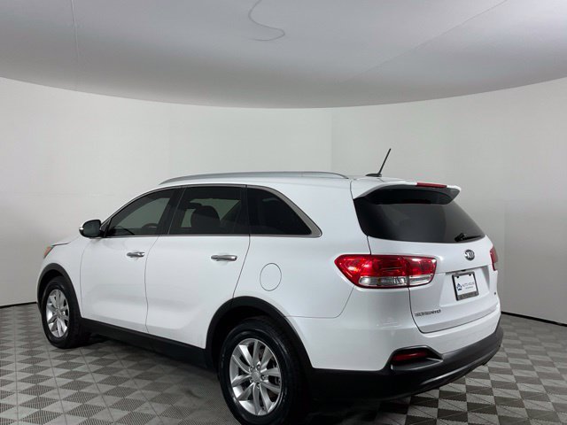 Used 2018 Kia Sorento FWD V6 image 7