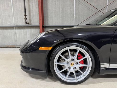 Used 2011 Porsche Boxster Spyder RWD image 9