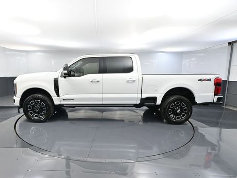 Used 2025 Ford F250 Platinum AWD/4WD image 10