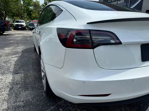 Used 2019 Tesla Model 3 Performance AWD/4WD image 13