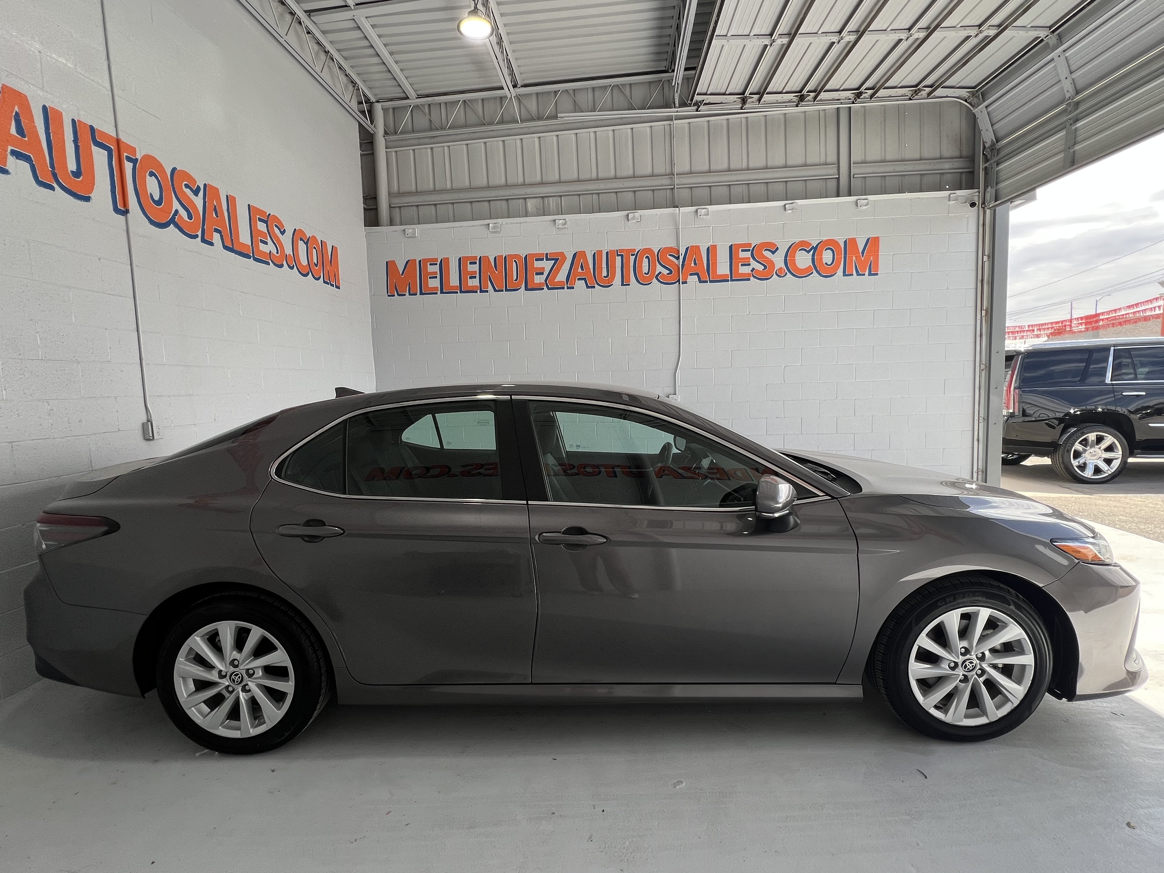 Used 2023 Toyota Camry LE w/ Convenience Package FWD image 6