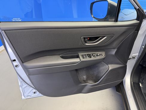 Used 2026 Subaru Outback Premium AWD/4WD image 9