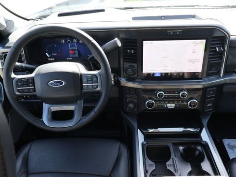 Used 2025 Ford F250 Lariat w/ Lariat Ultimate Package AWD/4WD image 21