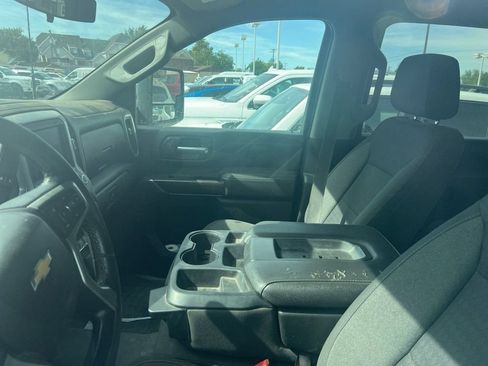 Used 2022 Chevrolet Silverado 3500 LT w/ Convenience Package AWD/4WD image 15