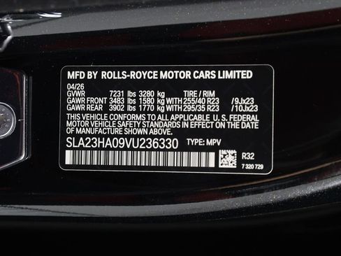 New 2026 Rolls-Royce Cullinan AWD/4WD image 19