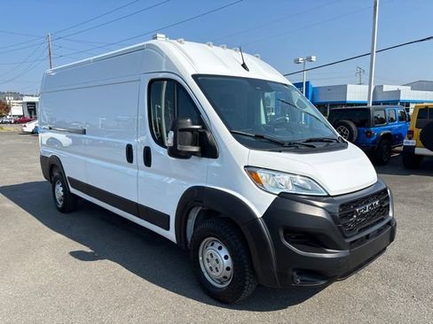 Used 2023 RAM ProMaster 3500 FWD image 7