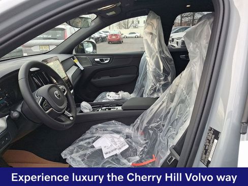 New 2026 Volvo XC60 T8 Ultra w/ Protection Package Premier AWD/4WD image 10