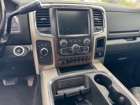 Used 2017 RAM 3500 Laramie AWD/4WD image 9