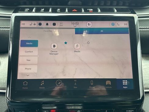 Used 2023 Jeep Grand Cherokee Limited w/ Black Appearance Package image 30