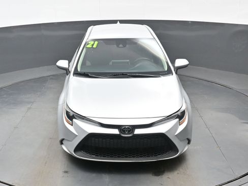 Used 2021 Toyota Corolla LE image 37