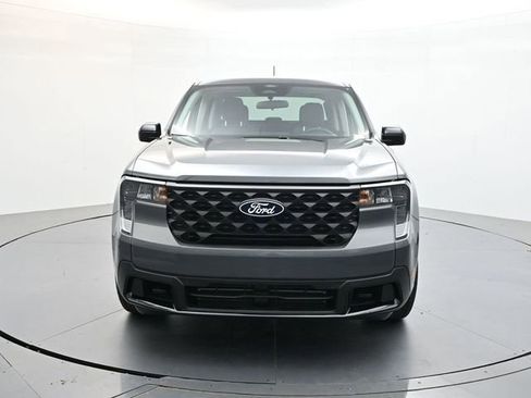 New 2026 Ford Maverick XLT w/ XLT Luxury Package AWD/4WD image 2