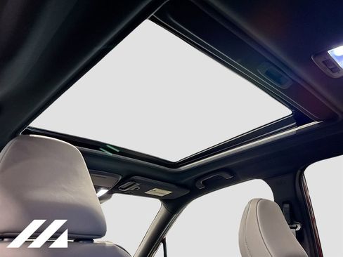 Used 2026 Subaru Forester Limited image 22