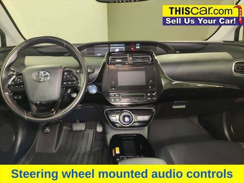Used 2019 Toyota Prius XLE FWD image 11