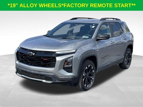 Used 2026 Chevrolet Equinox RS FWD image 3