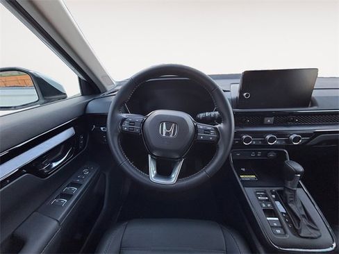 Used 2025 Honda CR-V EX-L image 12