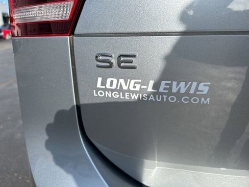 Certified 2024 Volkswagen Tiguan SE image 38