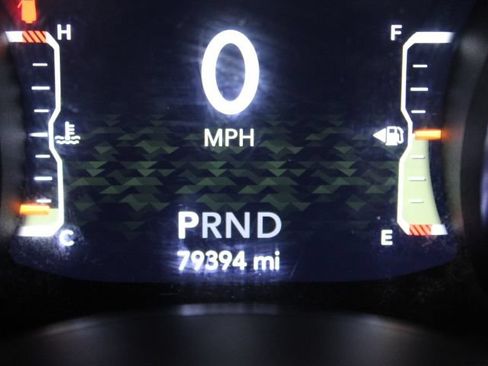 Used 2021 Jeep Wrangler Unlimited Rubicon w/ Cold Weather Group AWD/4WD image 5