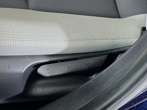 Used 2024 Toyota Corolla LE image 13