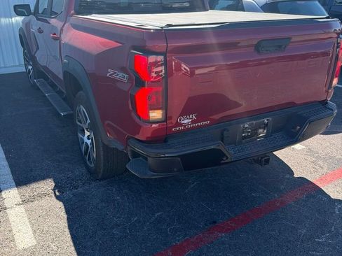 Certified 2024 Chevrolet Colorado Z71 w/ Z71 Convenience Package 2 AWD/4WD image 4