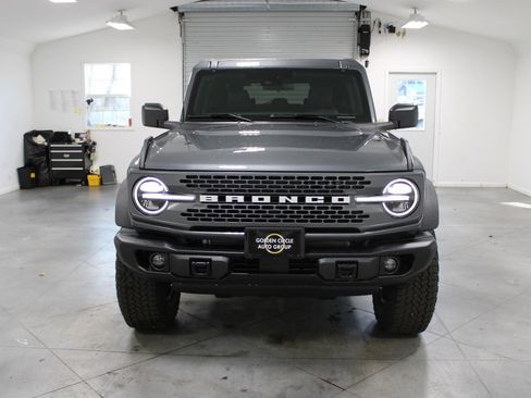 New 2025 Ford Bronco Badlands w/ Sasquatch Package image 2