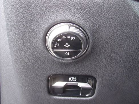 New 2026 Mercedes-Benz GLC 300 4MATIC image 34