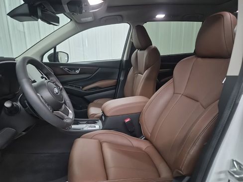 Used 2025 Subaru Ascent Touring w/ Popular Package #1 image 12