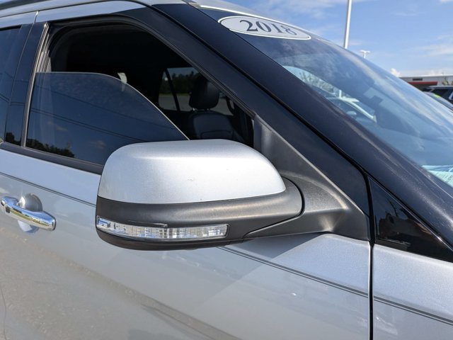 Used 2018 Ford Explorer Limited w/ Equipment Group 301A FWD image 13