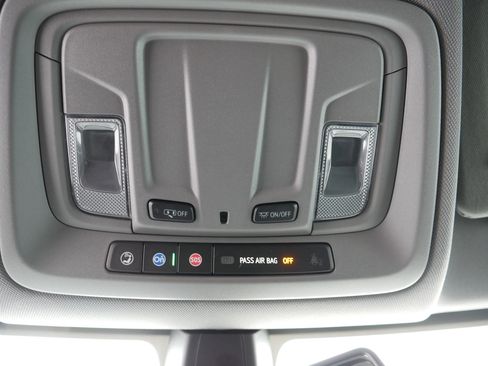 Used 2019 Chevrolet Silverado 1500 RST w/ All-Star Edition image 33