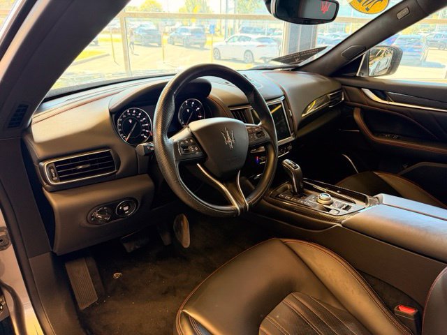 Used 2022 Maserati Levante Modena AWD/4WD image 13