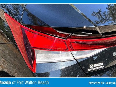 Used 2021 Hyundai Elantra SEL w/ Convenience Package image 20