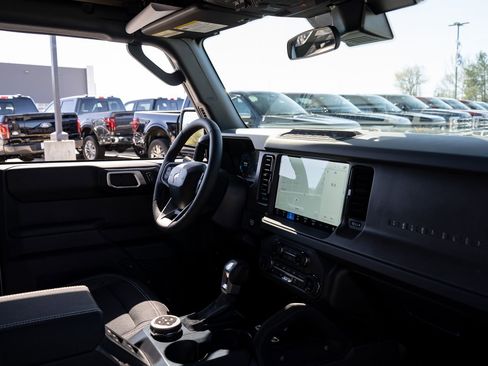 New 2026 Ford Bronco Badlands AWD/4WD image 40