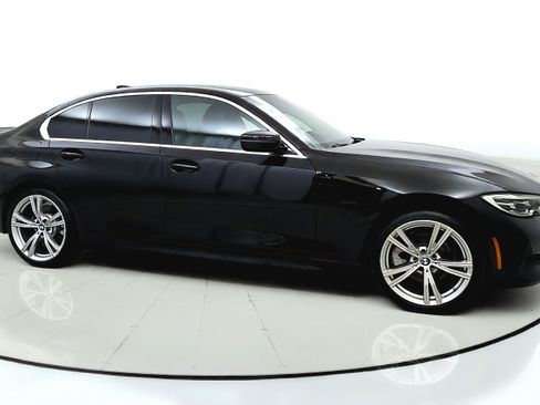 Used 2021 BMW 330i Sedan w/ Premium Package RWD image 8
