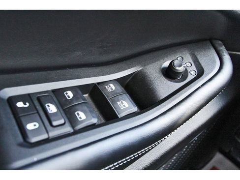 Used 2025 Jeep Grand Cherokee L Altitude RWD image 20