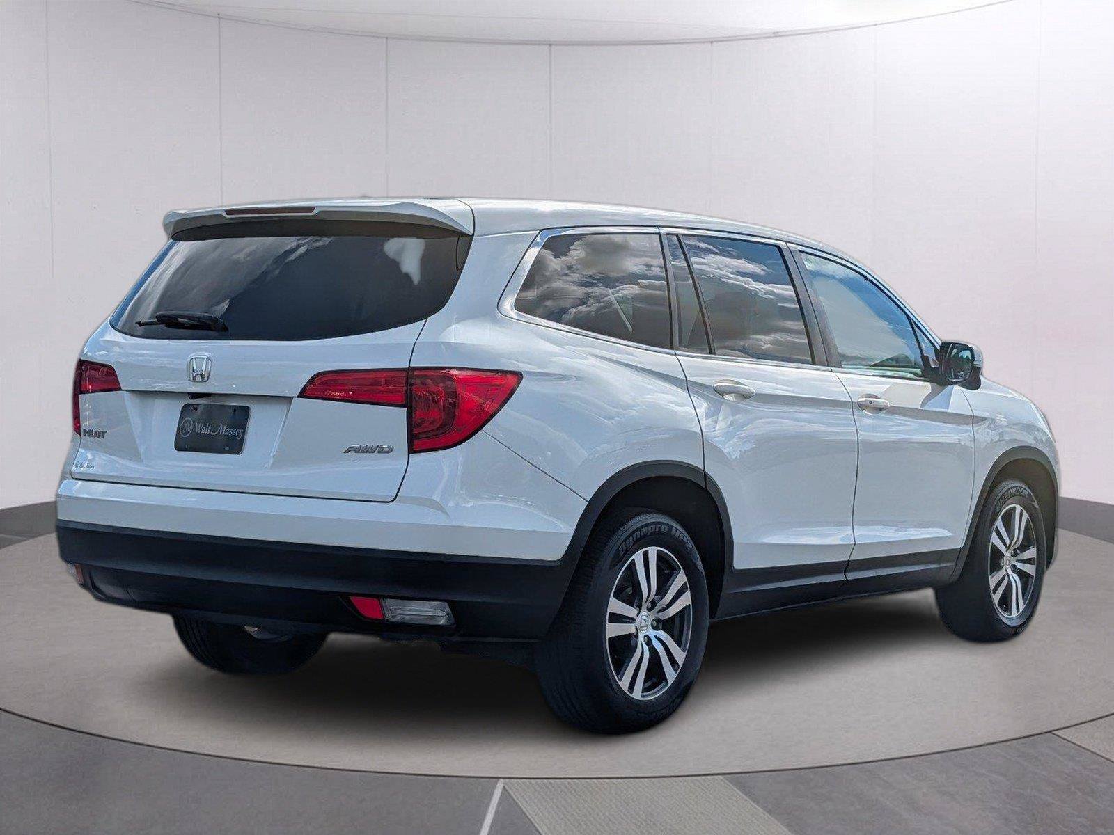 Used 2017 Honda Pilot EX-L image 5