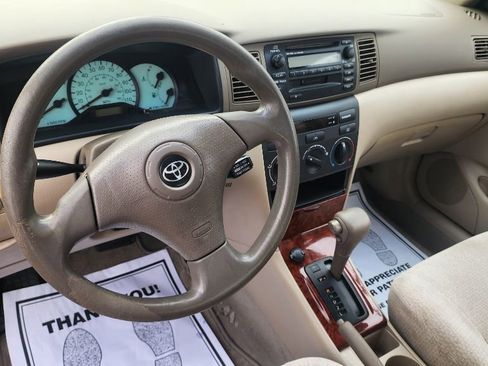 Used 2004 Toyota Corolla CE image 9