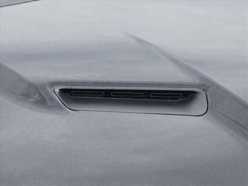 Used 2023 Dodge Challenger SXT RWD image 30