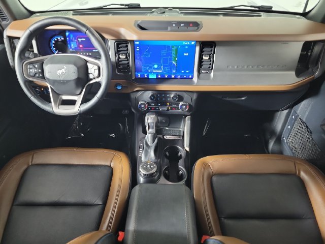 Used 2024 Ford Bronco Outer Banks AWD/4WD image 16
