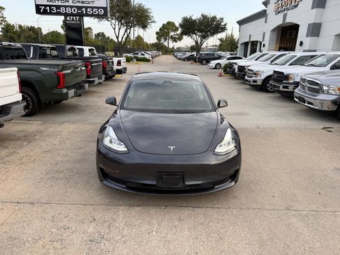 Used 2023 Tesla Model 3 Standard Range RWD image 35
