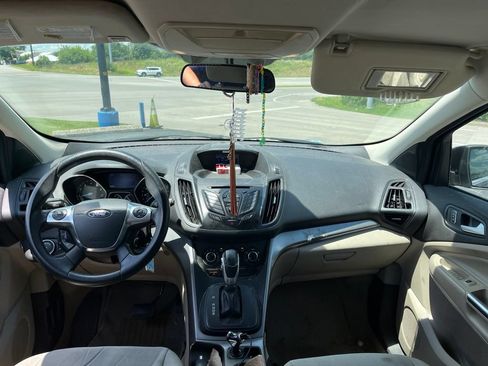 Used 2015 Ford Escape SE FWD image 5
