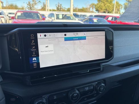 Used 2024 Jeep Wrangler Sport S image 6