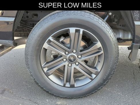 Used 2022 Ford F150 Lariat w/ Equipment Group 502A High image 5