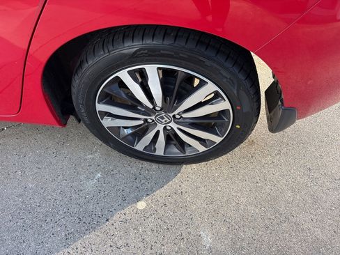 Used 2016 Honda Fit EX image 31