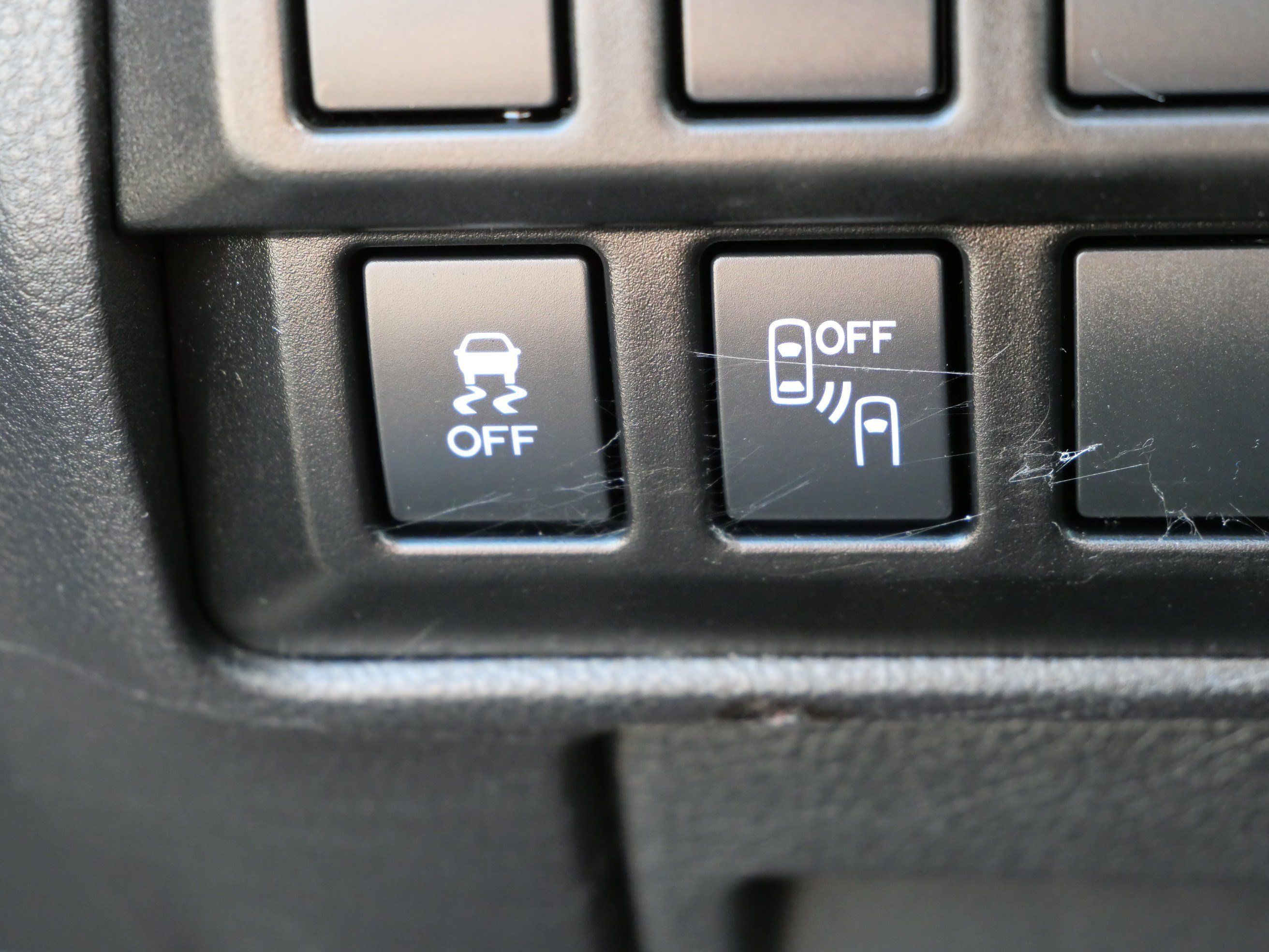 Used 2021 Subaru Ascent Premium w/ Convenience Package AWD/4WD image 27