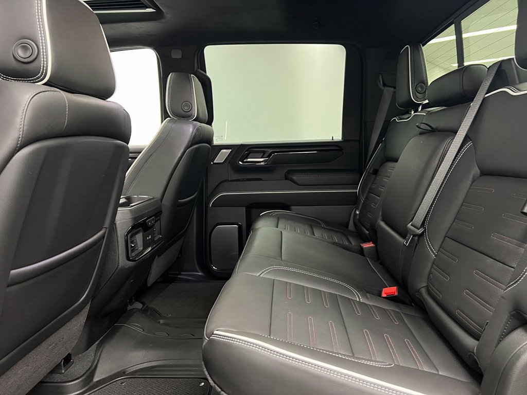 Used 2025 GMC Sierra 2500 AT4X AWD/4WD image 27