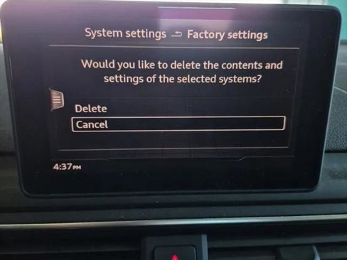 Used 2017 Audi A4 2.0T Premium image 22