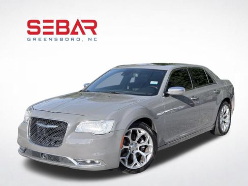 Used 2018 Chrysler 300 C w/ Safetytec Plus Group RWD image 3