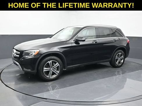 Used 2016 Mercedes-Benz GLC 300 4MATIC image 2